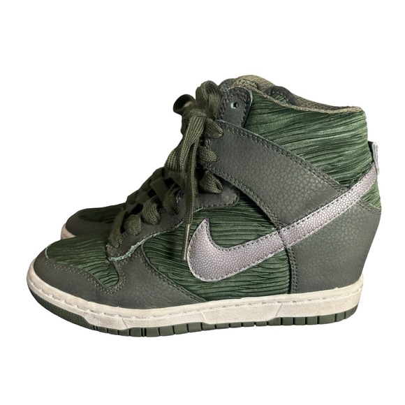 Nike Dunk Sky Hi Wedge Sneakers Green 5.5 - Picture 1 of 8